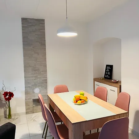 Funcic 1 App ゲストハウス *