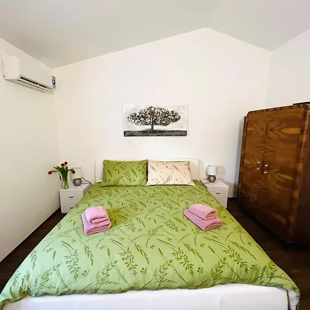 ゲストハウス Funcic 1 App *