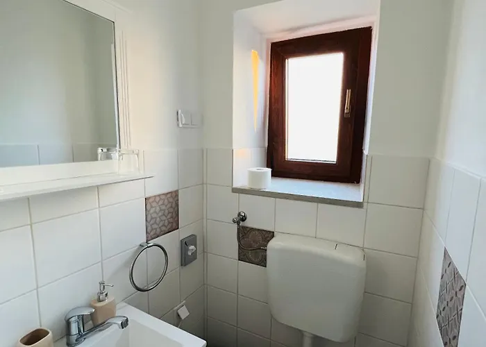 Funcic 1 App 게스트하우스 *